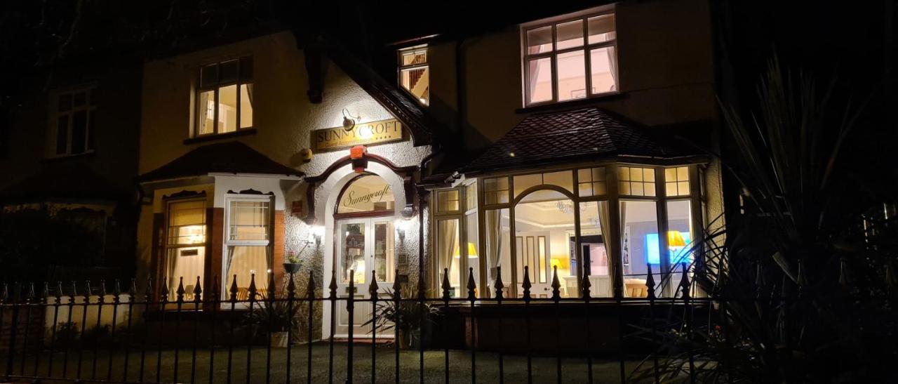 Sunnycroft Private Hotel 랜디드노 외부 사진