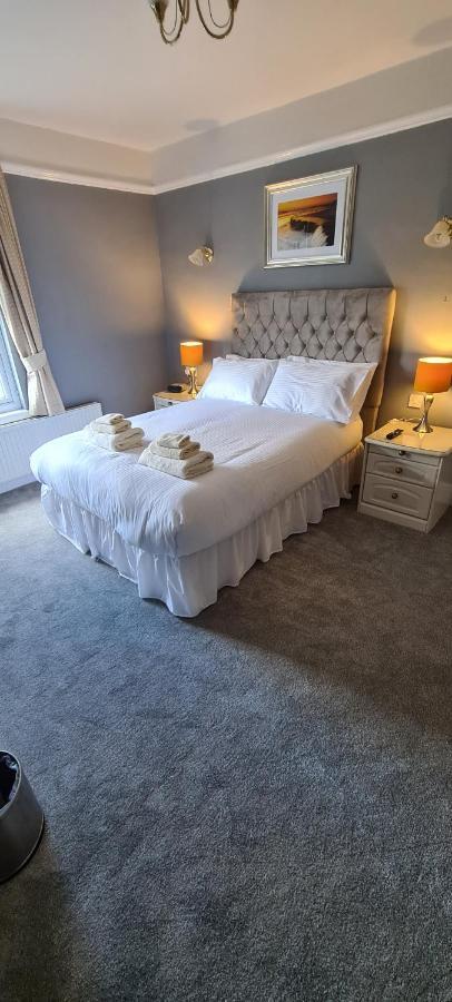 Sunnycroft Private Hotel 랜디드노 외부 사진